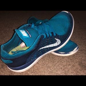 Nike Free FlyKnit 4.0